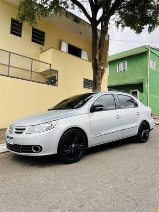 VOLKSWAGEN VOYAGE 1.6 MI COMFORTLINE 8V FLEX 4P MANUAL