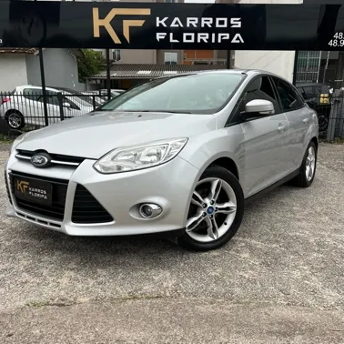 FORD FOCUS 2.0 SE SEDAN 16V FLEX 4P POWERSHIFT