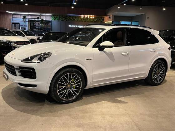 PORSCHE CAYENNE 3.0 V6 E-HYBRID AWD TIPTRONIC S