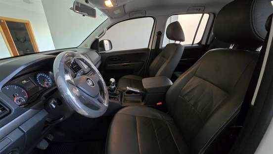 VOLKSWAGEN-AMAROK-2018