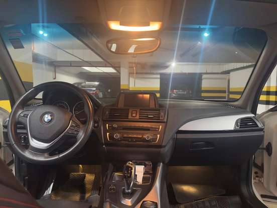 BMW-118i-1.6 SPORT GP 16V TURBO GASOLINA 4P AUTOMÁTICO BMW-118i-2012