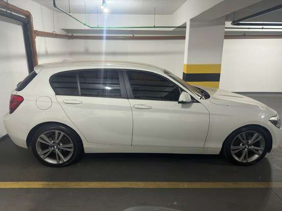 BMW-118i-1.6 SPORT GP 16V TURBO GASOLINA 4P AUTOMÁTICO BMW-118i-2012
