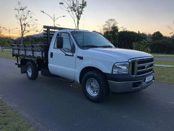 FORD F-350 3.9 TURBO INTERCOOLER DIESEL 2P MANUAL