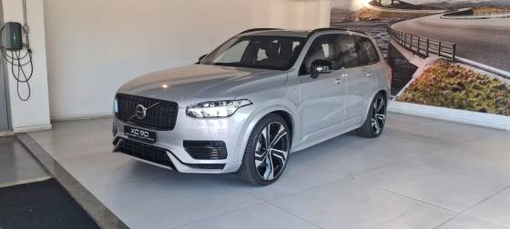 VOLVO XC90 2.0 T8 RECHARGE ULTIMATE DARK AWD GEARTRONIC