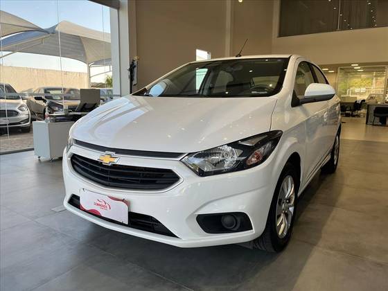 CHEVROLET ONIX 1.4 MPFI LT 8V FLEX 4P MANUAL