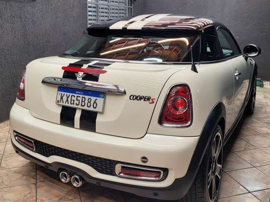 MINI-COOPER-1.6 S COUPÉ 16V TURBO GASOLINA 2P AUTOMÁTICO MINI-COOPER-2013