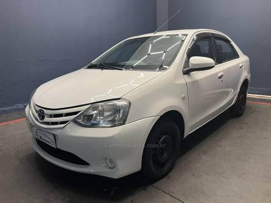 TOYOTA ETIOS 1.5 XS SEDAN 16V FLEX 4P MANUAL
