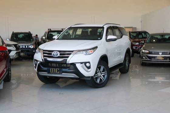 TOYOTA HILUX SW4 2.7 SR 4X2 16V FLEX 4P AUTOMÁTICO