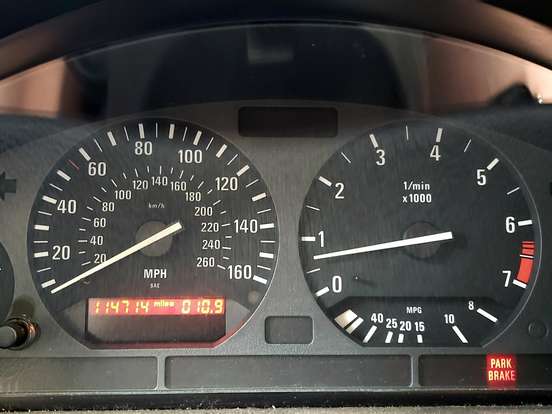 BMW-325i-2.5 SEDAN 24V GASOLINA 4P AUTOMÁTICO BMW-325i-1992
