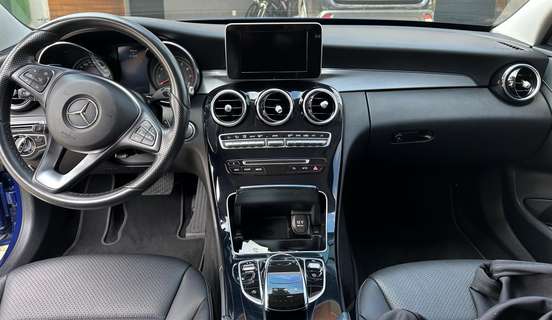 MERCEDES-BENZ-C 180-2016