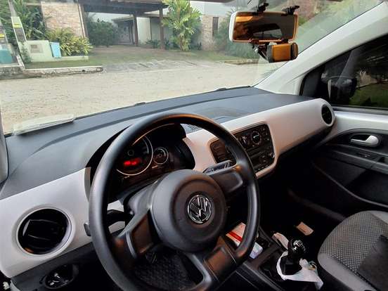 VOLKSWAGEN-UP-1.0 TSI MOVE UP 12V FLEX 4P MANUAL VOLKSWAGEN-UP-2016