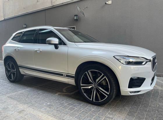 VOLVO XC60 2.0 T5 GASOLINA R-DESIGN AWD GEARTRONIC