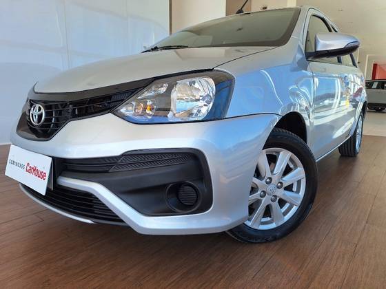 TOYOTA ETIOS 1.5 X PLUS SEDAN 16V FLEX 4P MANUAL