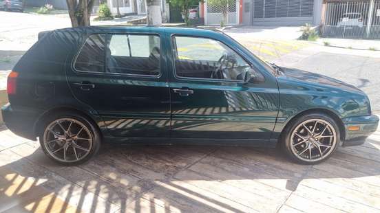 VOLKSWAGEN-GOLF-1997