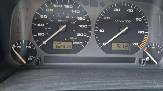 VOLKSWAGEN-GOLF-2.0 MI GLX 8V GASOLINA 4P MANUAL VOLKSWAGEN-GOLF-1997