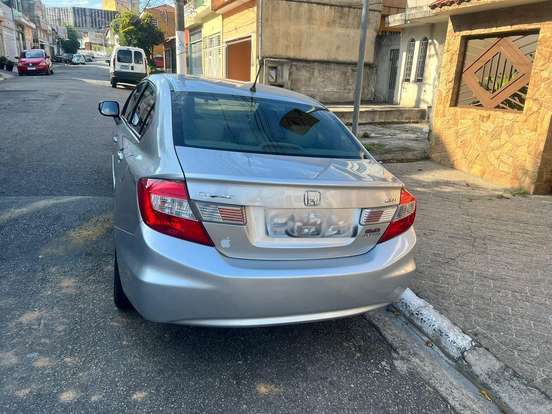 HONDA-CIVIC-2.0 LXR 16V FLEX 4P AUTOMÁTICO HONDA-CIVIC-2013