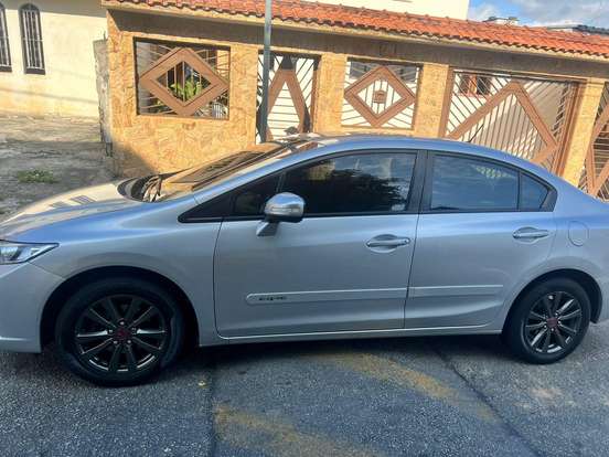 HONDA-CIVIC-2013