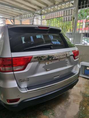 JEEP-GRAND CHEROKEE-3.6 LIMITED 4X4 V6 24V GASOLINA 4P AUTOMATICO JEEP-GRAND CHEROKEE-2011