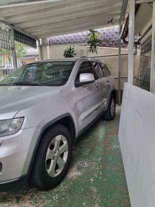 JEEP-GRAND CHEROKEE-3.6 LIMITED 4X4 V6 24V GASOLINA 4P AUTOMATICO JEEP-GRAND CHEROKEE-2011