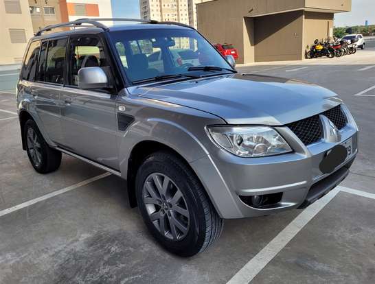 MITSUBISHI-PAJERO TR4-2014