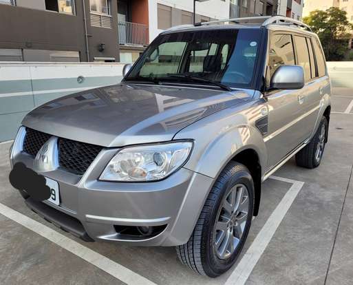 MITSUBISHI-PAJERO TR4-2014