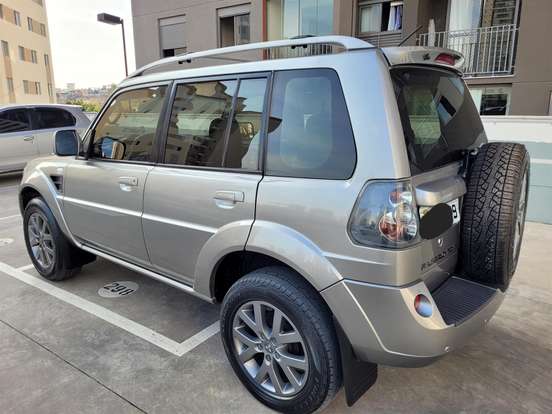 MITSUBISHI-PAJERO TR4-2.0 4X2 16V 140CV FLEX 4P AUTOMÁTICO MITSUBISHI-PAJERO TR4-2014