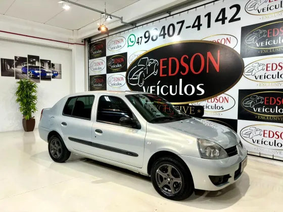 RENAULT CLIO 1.6 AUTHENTIQUE SEDAN 16V FLEX 4P MANUAL