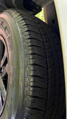 TOYOTA-HILUX SW4-2012