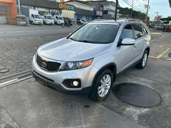 KIA SORENTO 3.5 V6 GASOLINA EX 7L AUTOMATICO