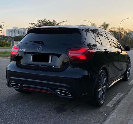 MERCEDES-BENZ-A 250-2017