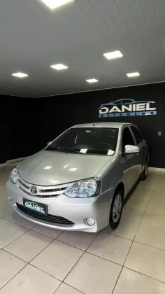 TOYOTA ETIOS 1.3 X 16V FLEX 4P MANUAL