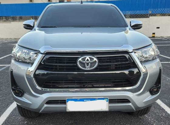 TOYOTA HILUX 2.7 VVT-i FLEX CD SRV 4X2 AUTOMÁTICO