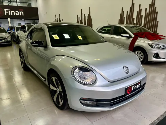 VOLKSWAGEN FUSCA 2.0 TSI 16V GASOLINA 2P AUTOMÁTICO