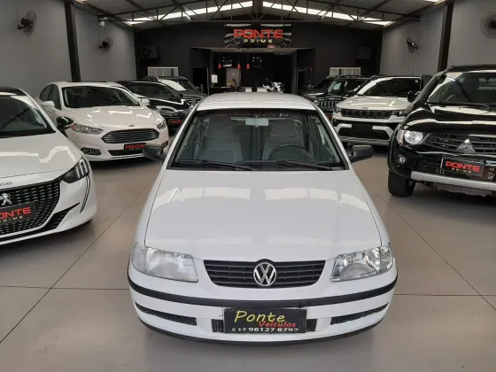 VOLKSWAGEN PARATI 1.6 MI 8V ÁLCOOL 4P MANUAL G.III