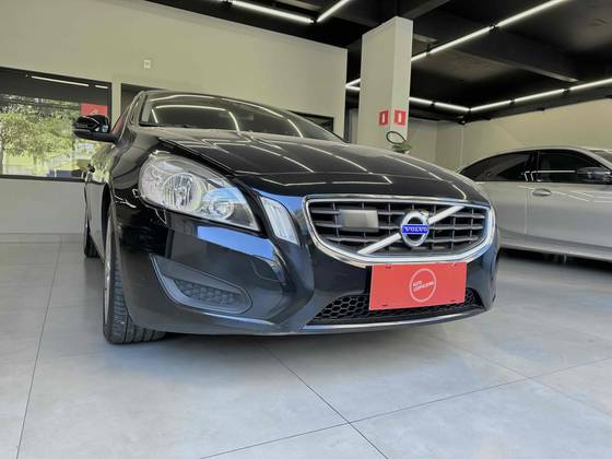 VOLVO S60 2.0 T5 DYNAMIC GASOLINA 4P AUTOMÁTICO