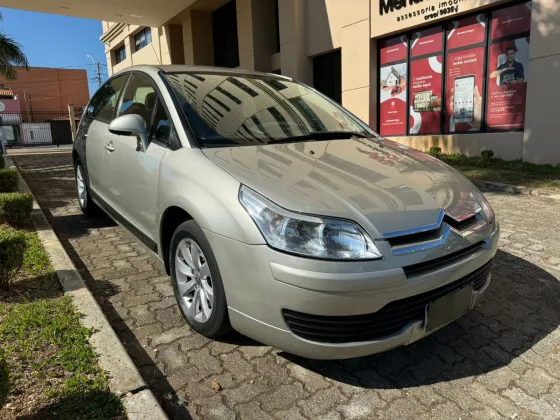CITROËN C4 2.0 GLX 16V FLEX 4P AUTOMÁTICO