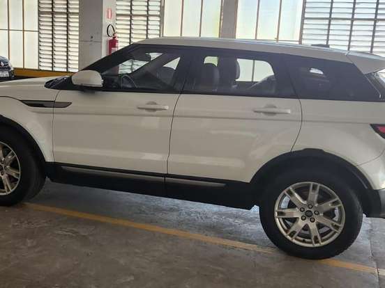 LAND ROVER-RANGE ROVER EVOQUE-2.0 PURE 4WD 16V GASOLINA 4P AUTOMÁTICO LAND ROVER-RANGE ROVER EVOQUE-2013