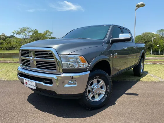 RAM 2500 6.7 LARAMIE 4X4 CD I6 TURBO DIESEL 4P AUTOMÁTICO