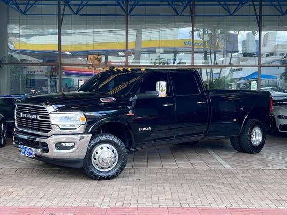 RAM 3500 6.7 I6 TURBO DIESEL LARAMIE CD 4X4 AUTOMÁTICO