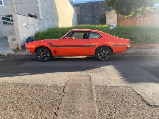 FORD-MAVERICK-1977