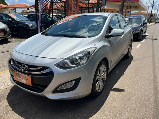 HYUNDAI I30 1.8 MPI 16V GASOLINA SÉRIE LIMITADA 4P AUTOMATICO
