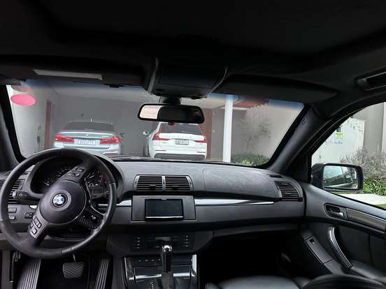 BMW-X5-2002