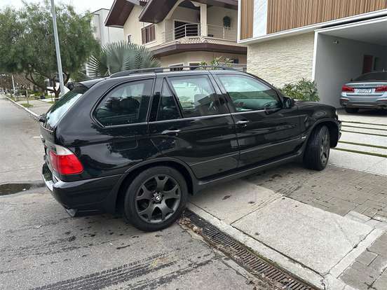 BMW-X5-2002