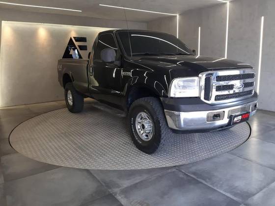 FORD F-250 3.9 XLT MAX POWER 4X4 CS DIESEL 2P MANUAL