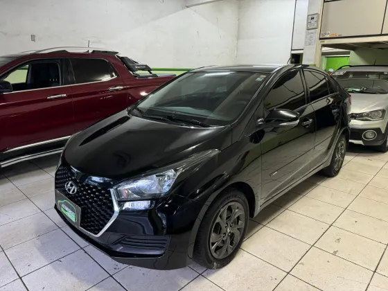 HYUNDAI HB20S 1.6 COMFORT PLUS 16V FLEX 4P MANUAL