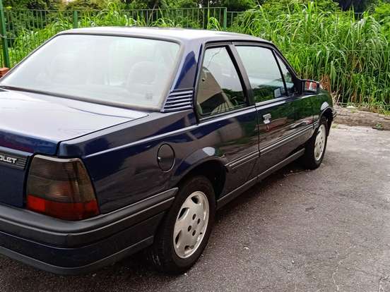 CHEVROLET-MONZA-2.0 EFI GLS 8V ÁLCOOL 2P MANUAL CHEVROLET-MONZA-1995