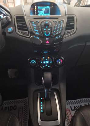 FORD-FIESTA-2016