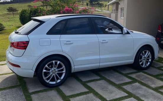 AUDI-Q3-2014