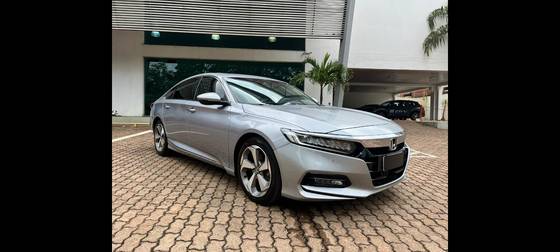 HONDA ACCORD 2.0 VTEC TURBO GASOLINA TOURING 10AT