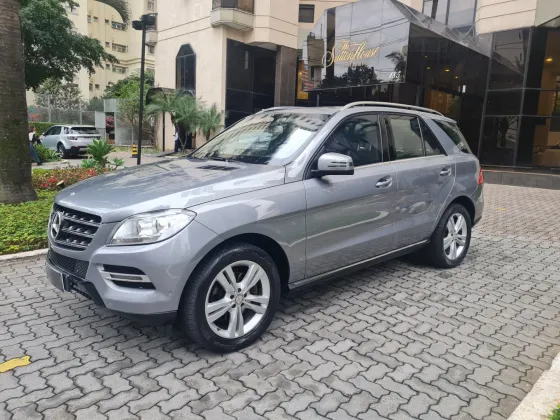 MERCEDES-BENZ ML 350 3.0 BLUETEC V6 DIESEL 4P AUTOMÁTICO